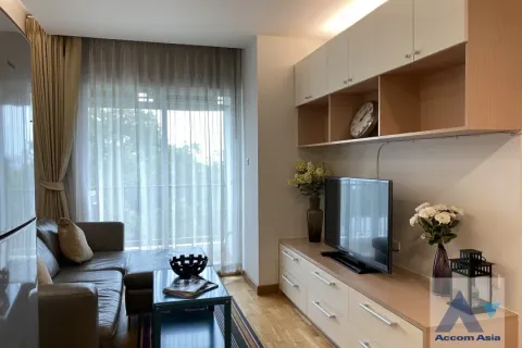 Condo in Phra Khanong, Bangkok, Thailand, 2 bedrooms  № 216972