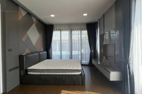 Haus in Bang Phli Yai, Thailand 4 Schlafzimmer № 216970 - Foto 8