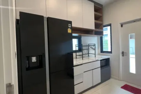 Haus in Bang Phli Yai, Thailand 4 Schlafzimmer № 216970 - Foto 6