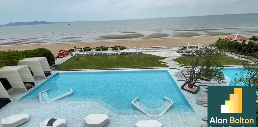 Casa de 3 dormitorios en Pattaya, Tailandia № 210886