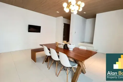 Casa de 3 dormitorios en Pattaya, Tailandia № 210886 - foto 10