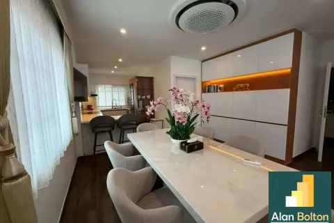 Casa de 3 dormitorios en Pattaya, Tailandia № 210887 - foto 12
