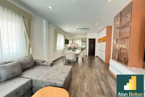 Casa de 3 dormitorios en Pattaya, Tailandia № 210887 - foto 13
