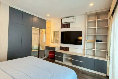 Casa de 3 dormitorios en Pattaya, Tailandia № 210887 - foto 17