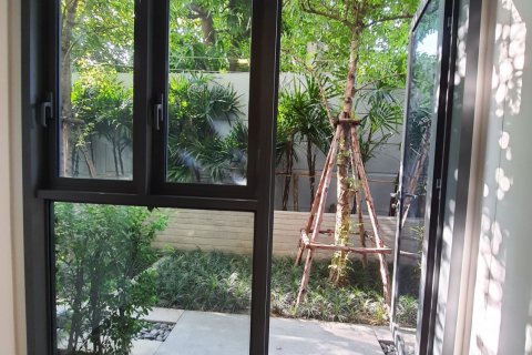 Condo in Bangkok, Thailand, 1 bedroom  № 143358 - photo 9