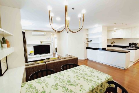 Кондоминиум с 2 спальнями в Бангкоке, Таиланд № 143354 - фото 3