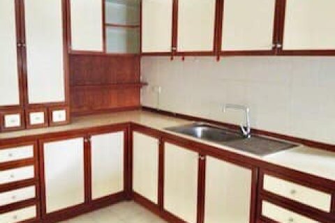 House in Bangkok, Thailand 6 bedrooms № 157559 - photo 13