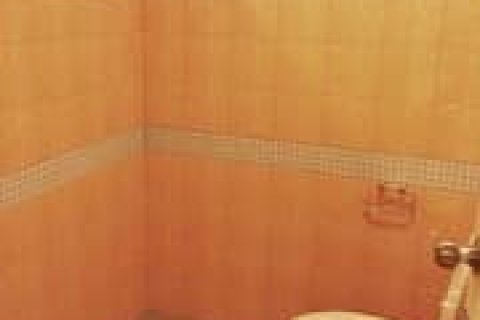 House in Bangkok, Thailand 6 bedrooms № 157559 - photo 6