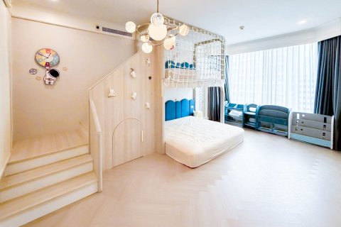 Condo à Pathum Wan, Bangkok, Thaïlande, 4 chambres № 201247 - photo 10