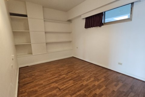 Condo in Watthana, Bangkok, Thailand, 3 bedrooms № 201248 - photo 7