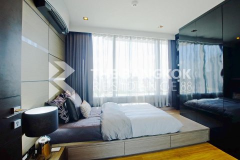 Condo in Bangkok, Thailand, 2 bedrooms № 184676 - photo 8