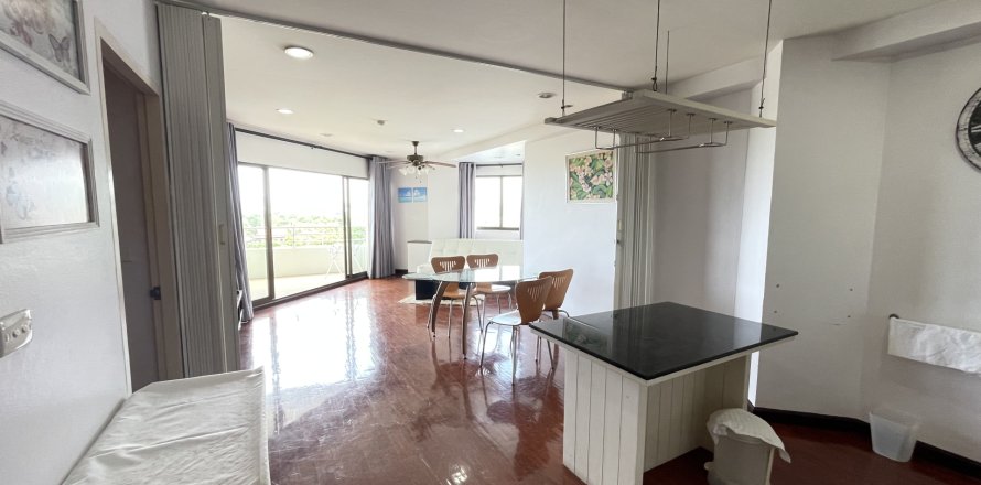 Кондоминиум с 1 спальней в Хуа Хине, Таиланд № 168557