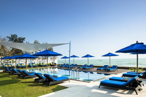 Condo in Hua Hin, Thailand, 2 bedrooms  № 168559 - photo 4