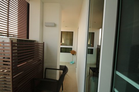 Condo in Hua Hin, Thailand, 2 bedrooms  № 168559 - photo 12