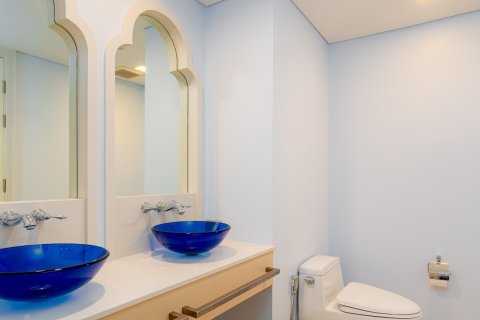 Condo in Hua Hin, Thailand, 3 bedrooms  № 168558 - photo 19