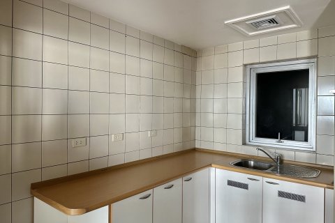 Кондоминиум с 3 спальнями в Патхум Ване, Бангкок, Таиланд № 150065 - фото 9