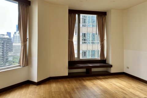 Кондоминиум с 3 спальнями в Патхум Ване, Бангкок, Таиланд № 150065 - фото 12