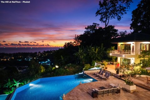 Villa in Phuket, Thailand 3 bedrooms № 150068