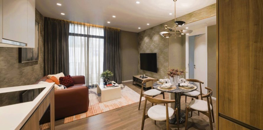 Condo in Bangkok, Thailand, 2 bedrooms  № 180834