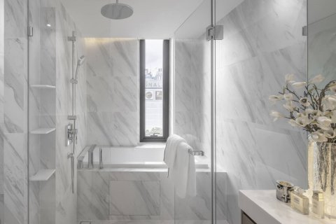 Condo in Bangkok, Thailand, 2 bedrooms  № 180834 - photo 7