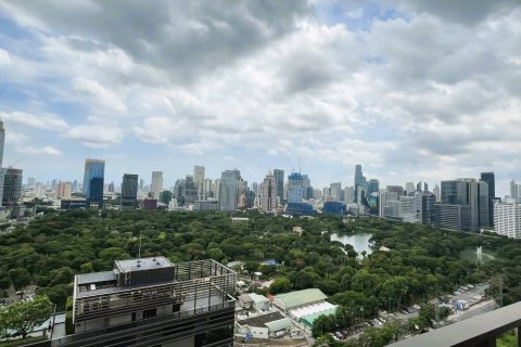 Condo in Bangkok, Thailand, 3 bedrooms  № 180830 - photo 12