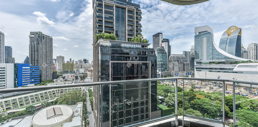 Condo in Bangkok, Thailand, 3 bedrooms № 202016