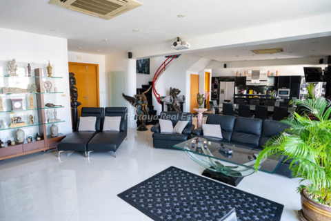 Кондоминиум с 2 спальнями в Паттайе, Таиланд № 149551 - фото 1