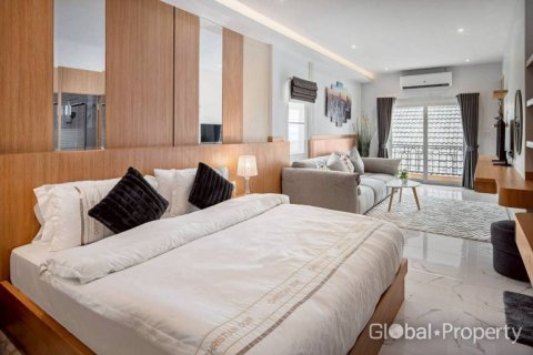 Дом в Паттайе, Таиланд с 4 спальнями  № 149553 - фото 10