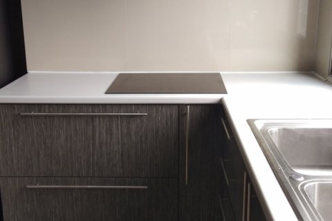 Condo in Bangkok, Thailand, 2 bedrooms  № 143324 - photo 6