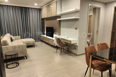 Condo in Bangkok, Thailand, 2 bedrooms  № 201979 - photo 10