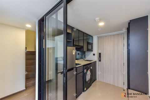 Condo in Bangkok, Thailand, 2 bedrooms № 201976 - photo 2