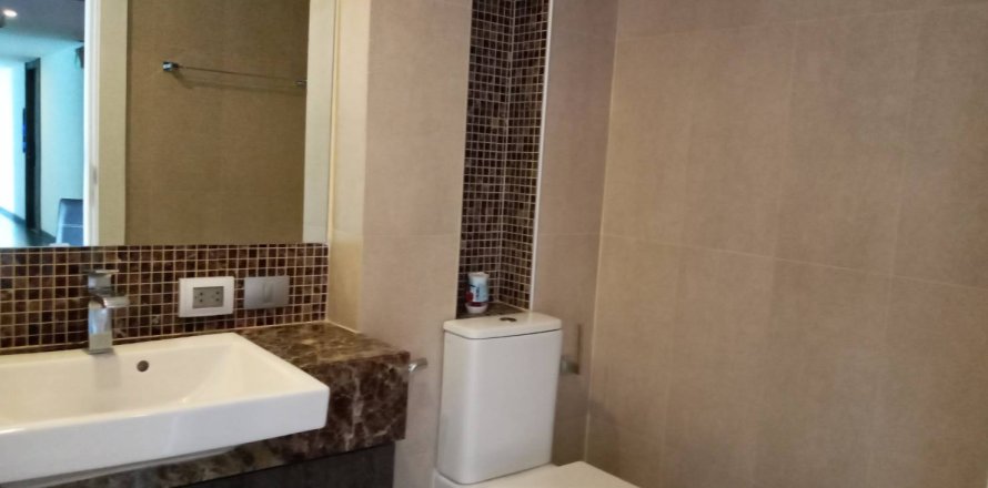 Condo in Pattaya, Thailand, 1 bedroom  № 176525