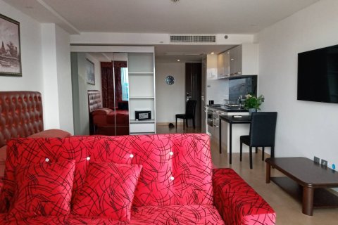 Condo in Pattaya, Thailand, 1 bedroom  № 176525 - photo 6