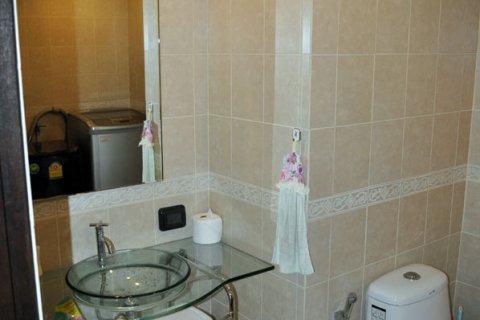 Condo on Jomtien Beach, Pattaya, Thailand, 1 bedroom  № 176526 - photo 14
