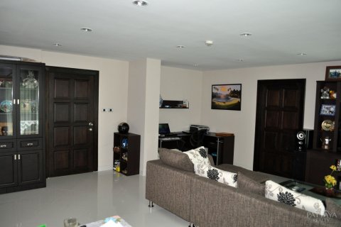 Condo on Jomtien Beach, Pattaya, Thailand, 1 bedroom  № 176526 - photo 5