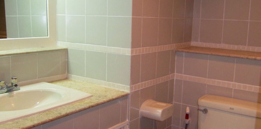 Studio in the Condo on Jomtien Beach, Pattaya, Thailand  № 176527