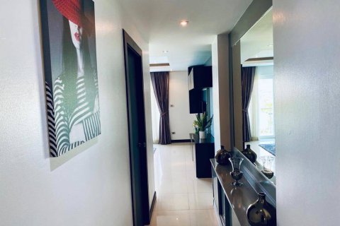 Condo in Pattaya, Thailand, 1 bedroom  № 176524 - photo 16