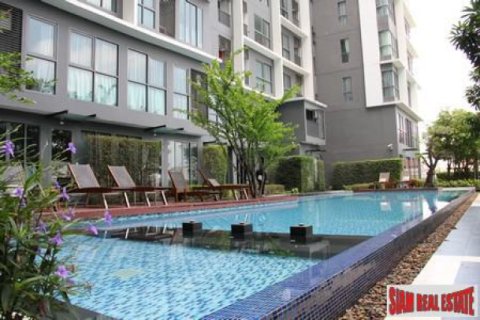 Duplex in Bangkok, Thailand 1 bedroom № 193029