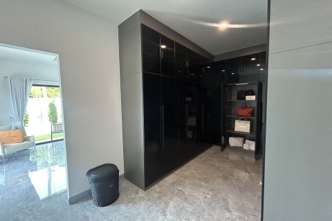 Вилла в Паттайе, Таиланд с 4 спальнями  № 148658 - фото 12