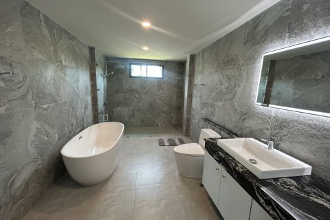 Вилла в Паттайе, Таиланд с 4 спальнями  № 148658 - фото 14