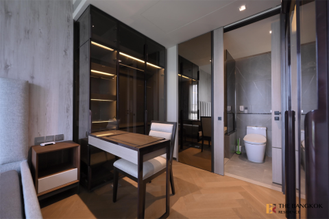 Condo in Bangkok, Thailand, 2 bedrooms  № 188931