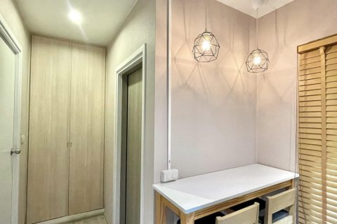 Condo à Suan Luang, Bangkok, Thaïlande, 2 chambres № 164641 - photo 8