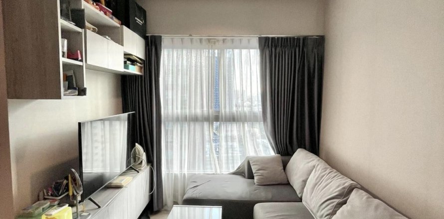 Condo à Suan Luang, Bangkok, Thaïlande, 2 chambres № 164641