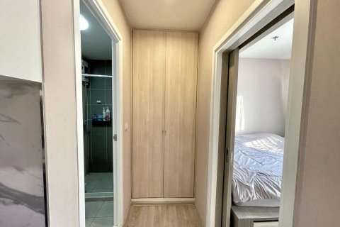 Condo à Suan Luang, Bangkok, Thaïlande, 2 chambres № 164641 - photo 4