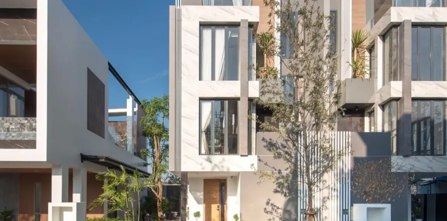 Townhouse à Phra Khanong, Bangkok, Thaïlande 3 chambres № 164639