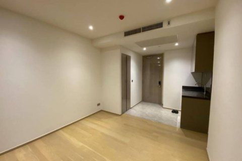 Кондоминиум с 1 спальней в Дин Даенге, Бангкок, Таиланд № 146821 - фото 2