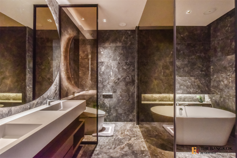 Condo in Bangkok, Thailand, 3 bedrooms № 184628 - photo 5