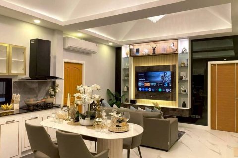 Вилла в Паттайе, Таиланд с 3 спальнями  № 150415 - фото 5