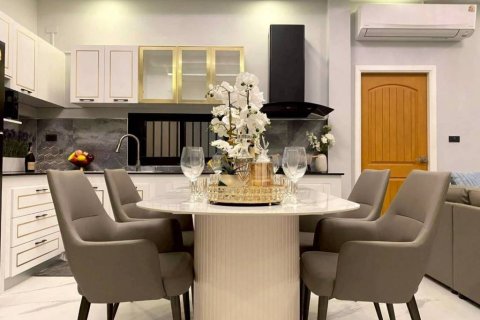 Вилла в Паттайе, Таиланд с 3 спальнями  № 150415 - фото 6