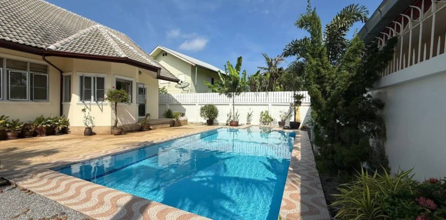 Villa in Hua Hin, Thailand 3 bedrooms № 150416